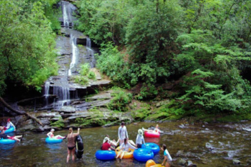 Вілла Honeymoon Getaway In Woods Near Noc And Smoky Mtn Rr Брайсон-Сіті Екстер'єр фото