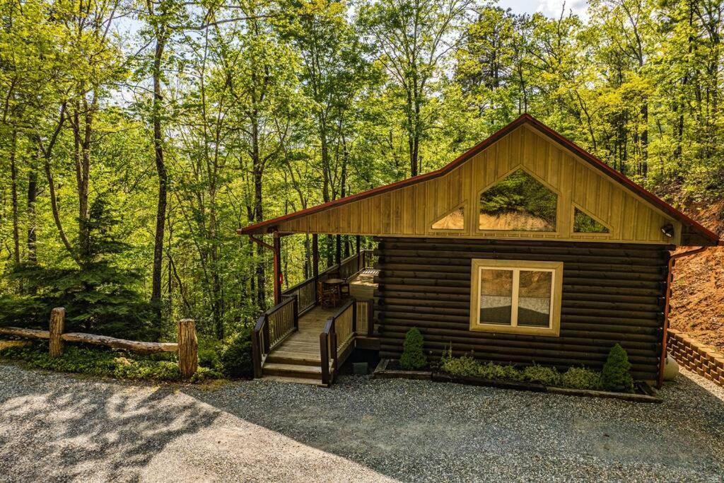 Вілла Honeymoon Getaway In Woods Near Noc And Smoky Mtn Rr Брайсон-Сіті Екстер'єр фото